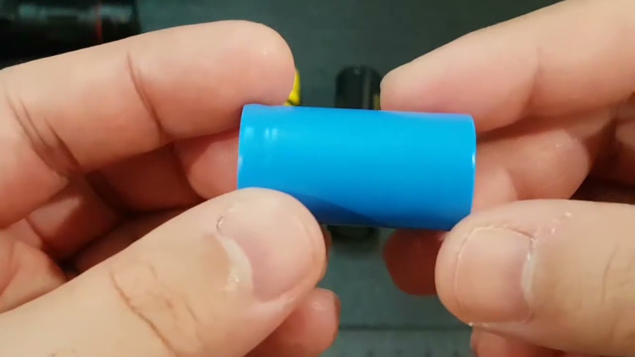 18650, 18350 and 16340 Batteries (Size Comparison)