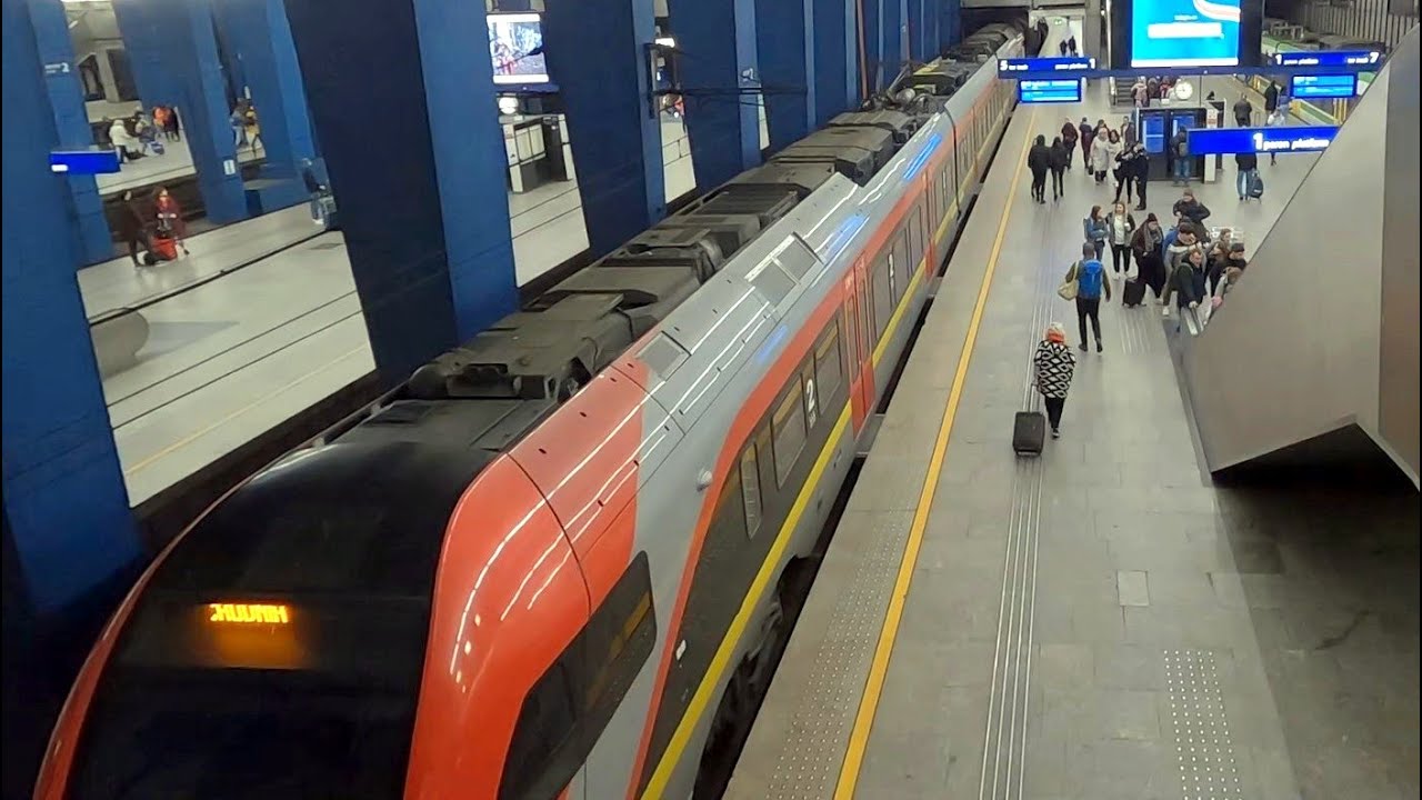 Варшава Центральная (Warszawa Centralna) Железнодорожный вокзал/Польские железные дороги/Поезда