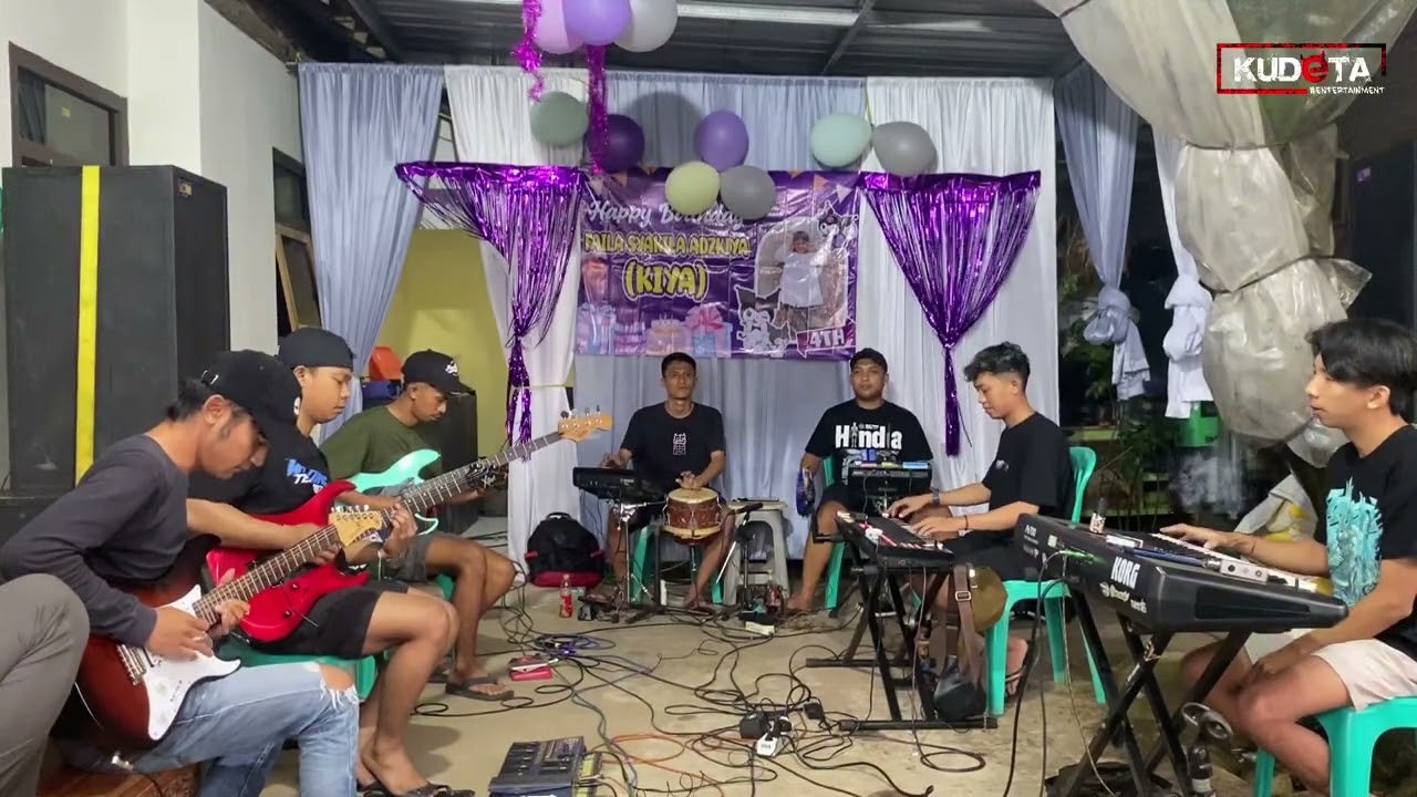 GARAPAN TAKKAN PISAH - KUDETA ENT