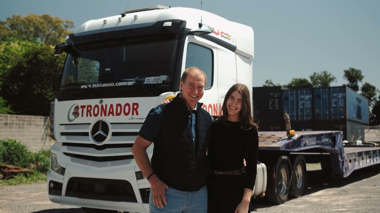 Expreso Tronador: la historia detrás del volante.