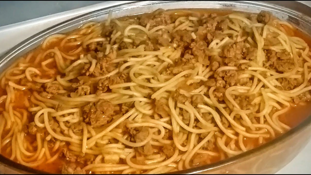 المعكرونة التقليدية باللحم المفروم  Traditional spaghetti with minced meat
