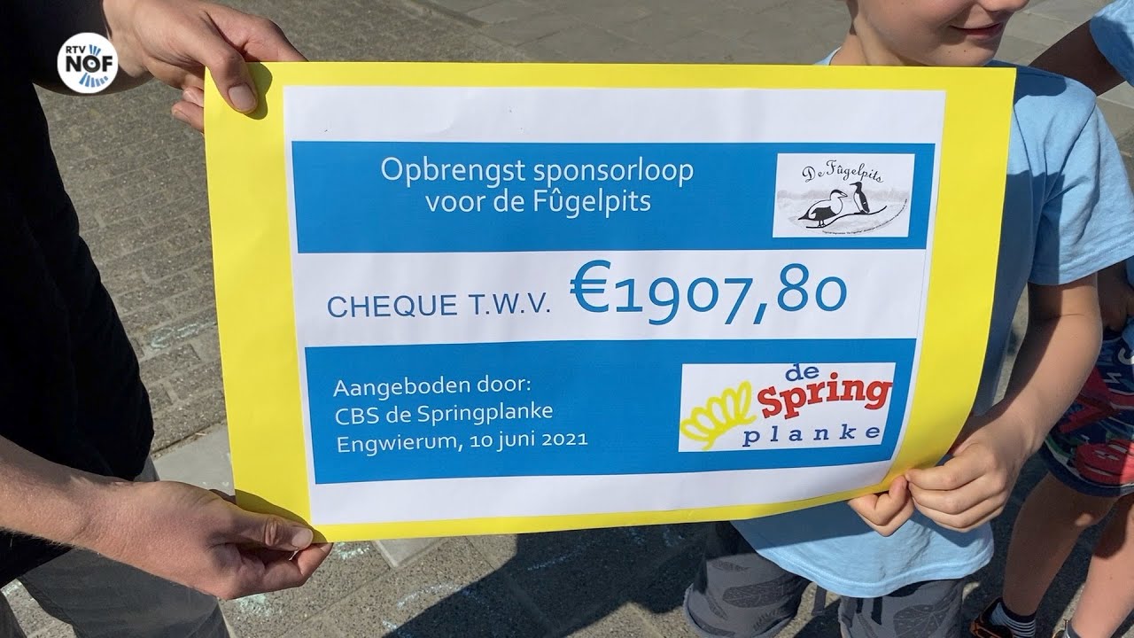Basisschool Engwierum zamelt flink bedrag in voor De F&ucirc;gelpits