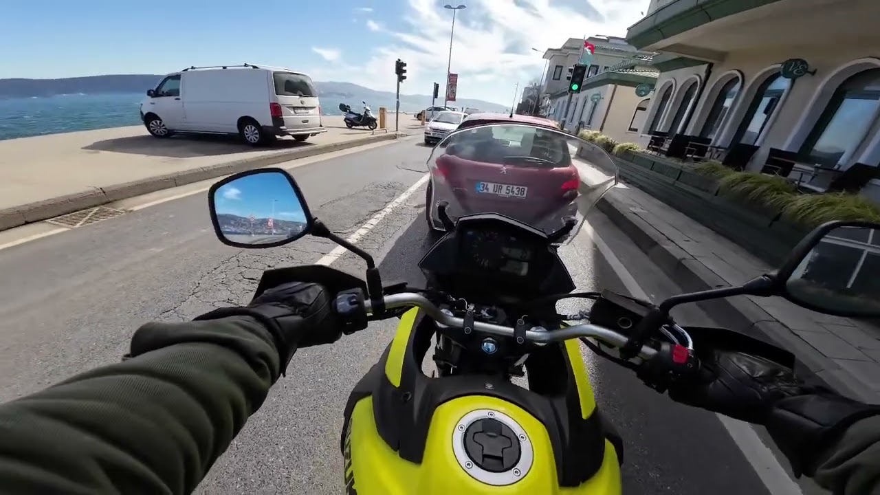 Suzuki V - Strom 650 XT (DL 650) 2024