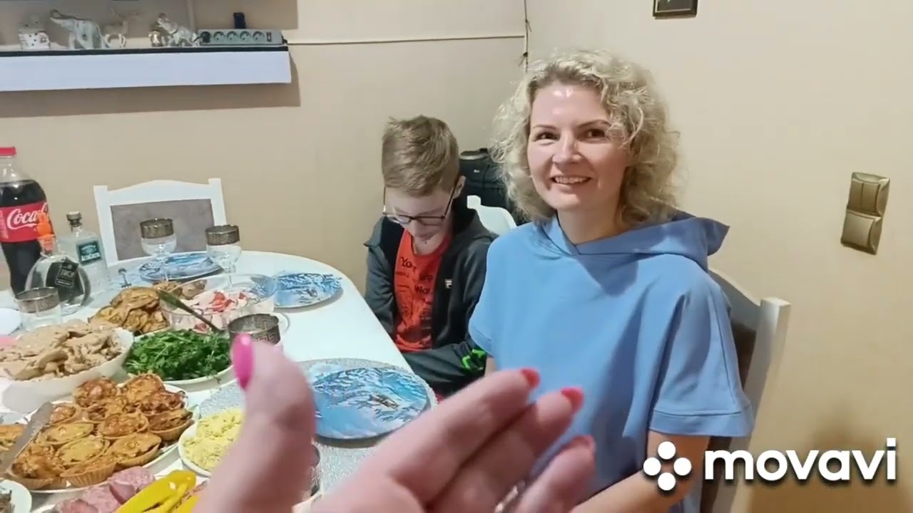 ВСТРЕЧАЕМ РОДСТВЕННИКОВ /ОТДОХНУЛИ ОТЛИЧНО /НА КОСТРЕ ПЛОВ, КУПАТЫ /УСТАНАВЛИВАЕМ БАСЕЙН