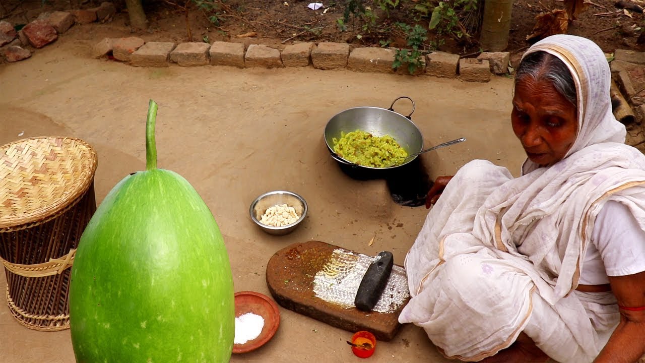 Farm Fresh Lauki Sabji Recipe | Indian Village Style Gourd Recipe by our Grandmother
