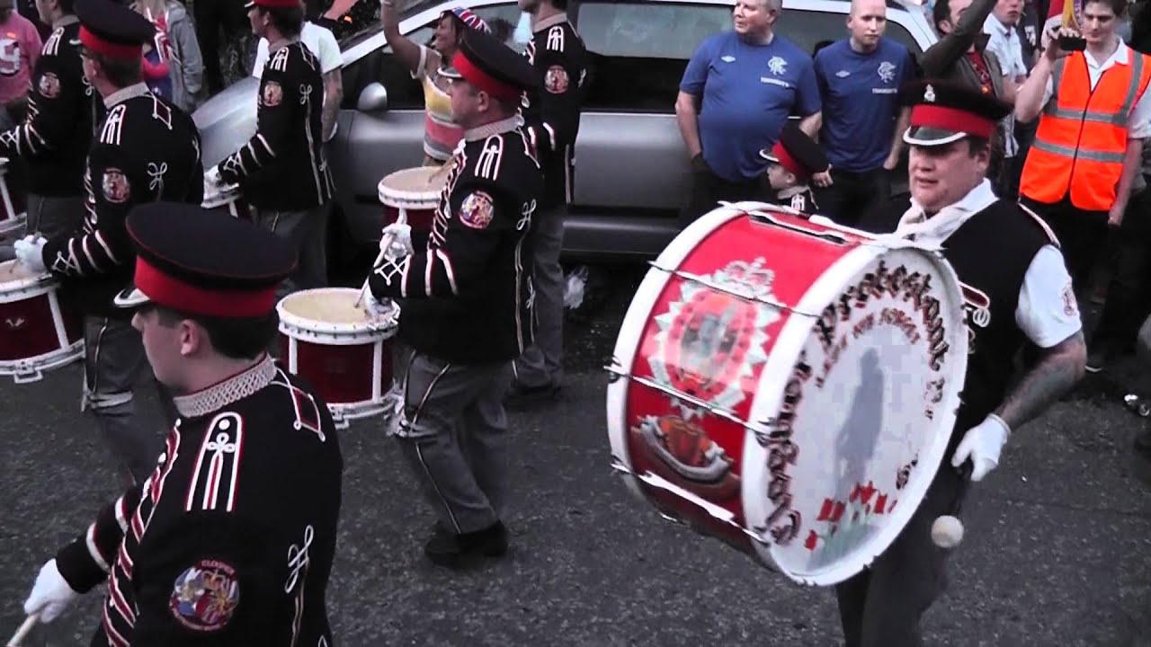 Clogher Protestant Boys FB @ Kilcluney Volunteers FB Parade 2012