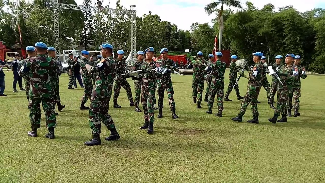 Kolone senapan yonwalprotneg paspampres grup C lawang gintung(inbox)