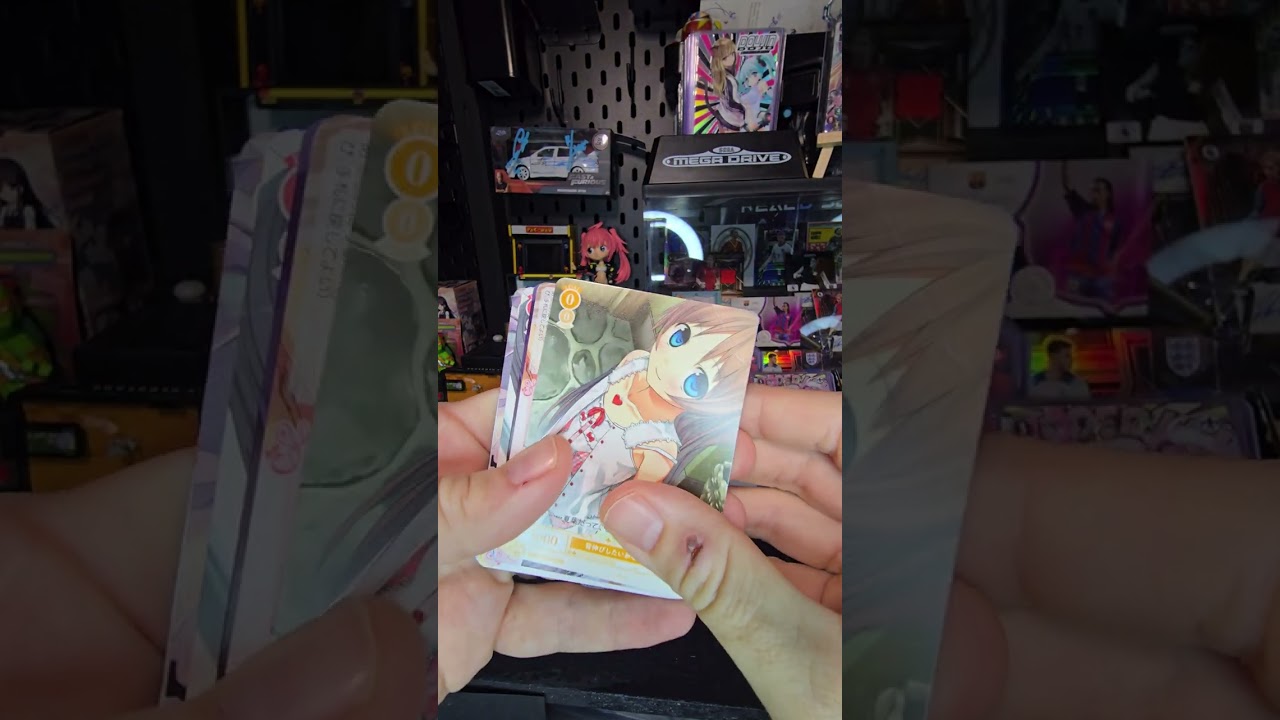 Weiss Schwarz Rose Lose & Whisp box opening rip. Very sus box!