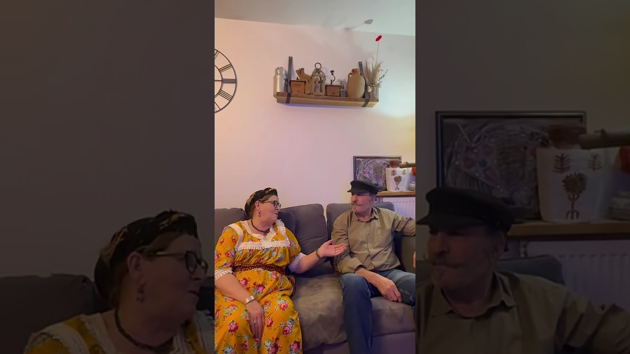 Moi et mon mari chantons ensemble une chanson de Kamal Hamadi