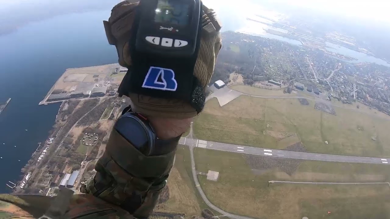 SkyDive Kiel 2025 - 1500 Meter - Erster Sprung des Jahres