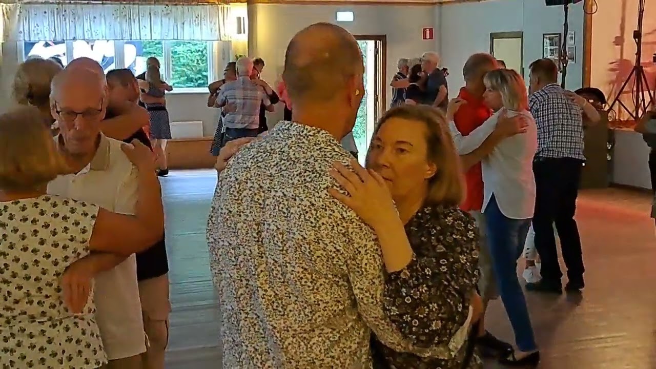 BOB STEVENS-BARVA  18/7-24