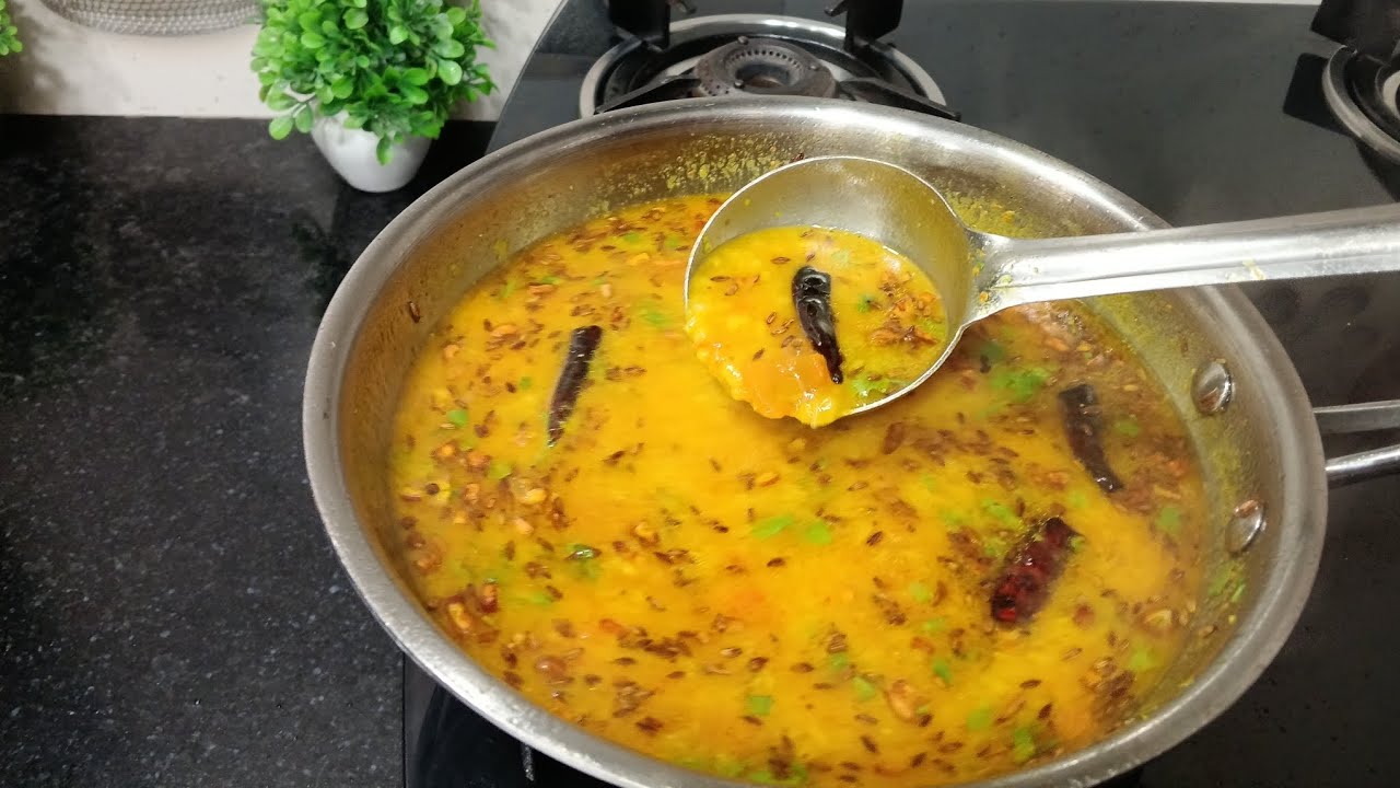 #Yellow Moong Daal recipe #Simple recipe#ghar wali moong dal#easy tomake#@shiwanicookforbegginers