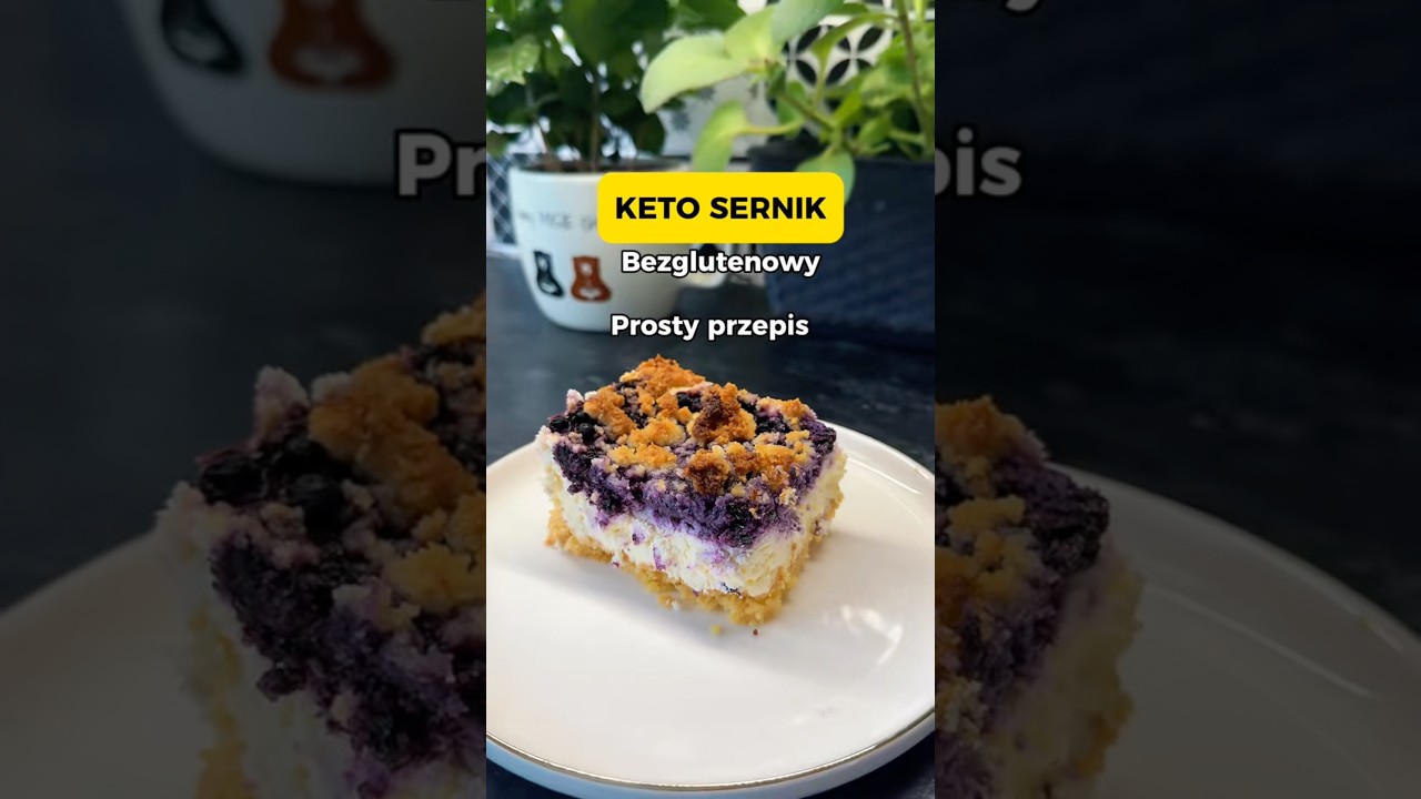 KETO SERNIK JAGODOWY Z KRUSZONKĄ