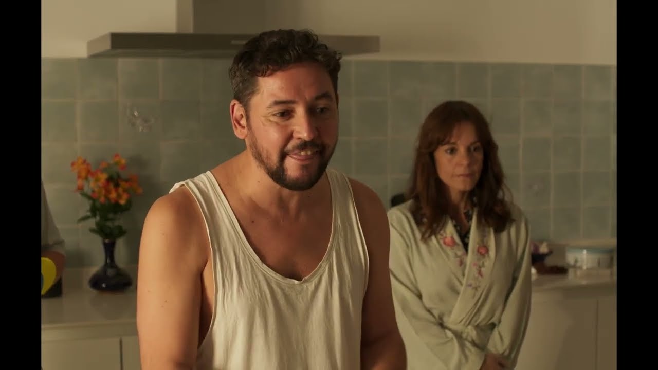 ESCONDIDOS - Cortometraje - Dir. Marcos Alcaraz