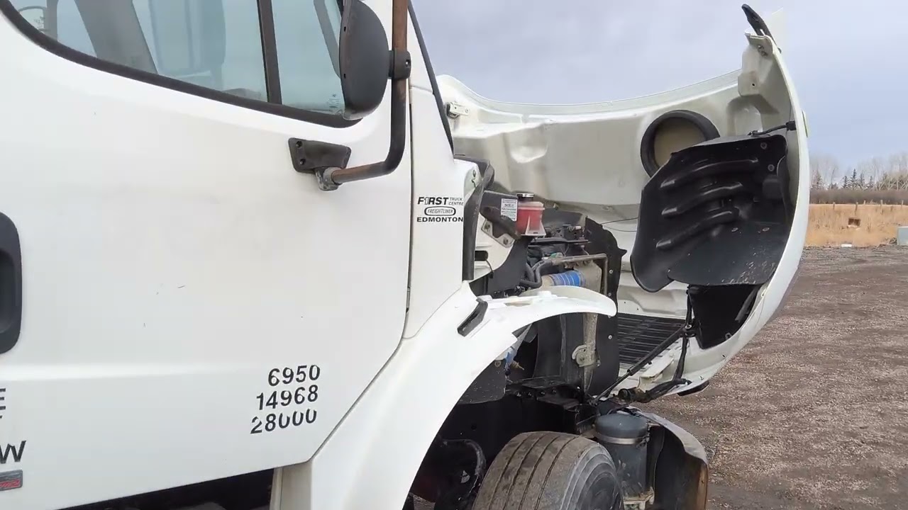 2008 FREIGHTLINER S/A DUMPTRUCK