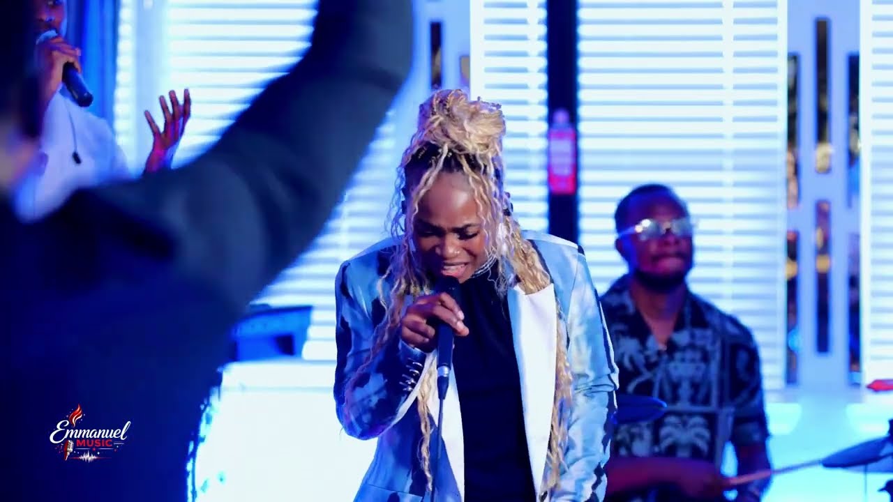 EMMANUEL Music Medley - out of my belly & tu sais satisfaire - Benie MUKOKO