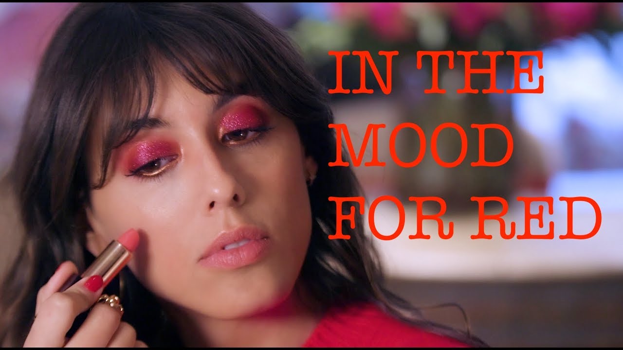 IN THE MOOD FOR RED
