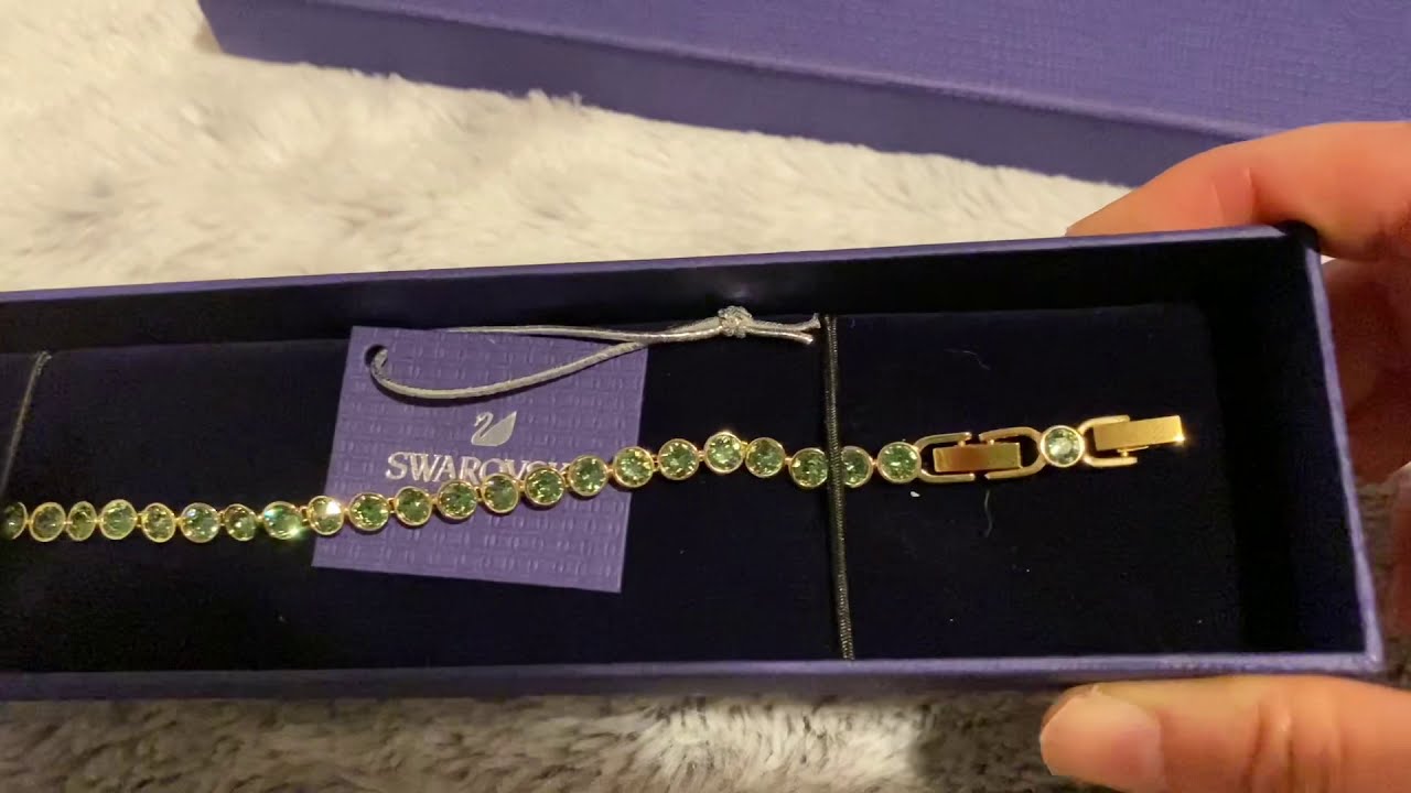 Swarovski TENNIS BRACELET green , how to open and close the bracelet
