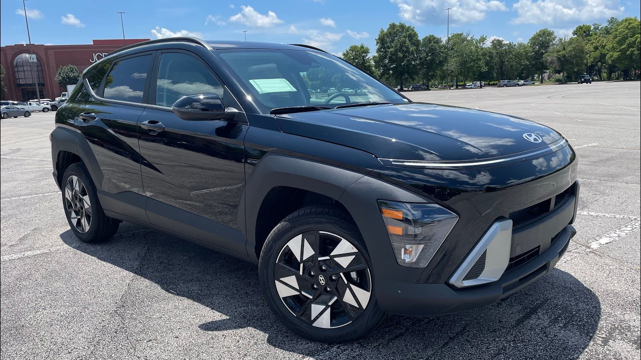 2025 Hyundai Kona SEL Convenience POV Test Drive & Review