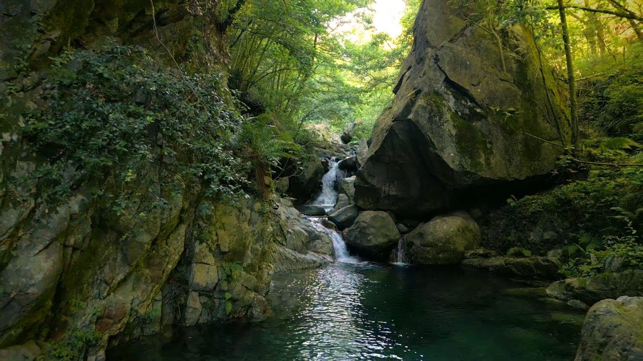 Laghetti di San Carlo di Cese - Val Varenna - DJI Mini 3 Pro Cinematic Video 4K
