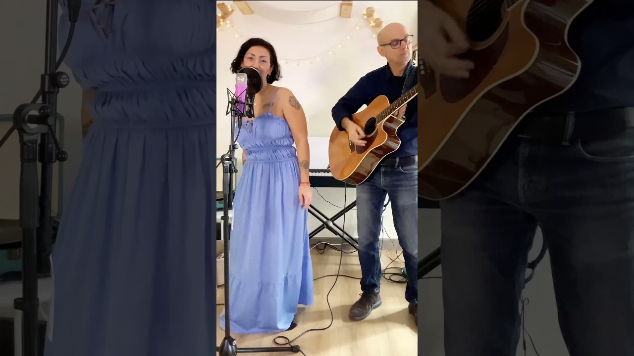 Amore Disperato / Million Reasons / No Roots