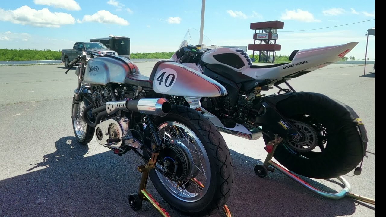 Norton Commando 850 - Track Testing