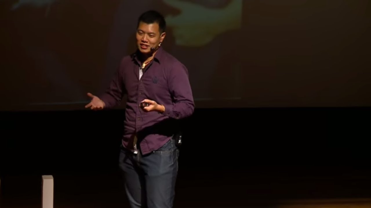 放下成見，重新接納世界   | 盧 韋辰 | TEDxChungChengU