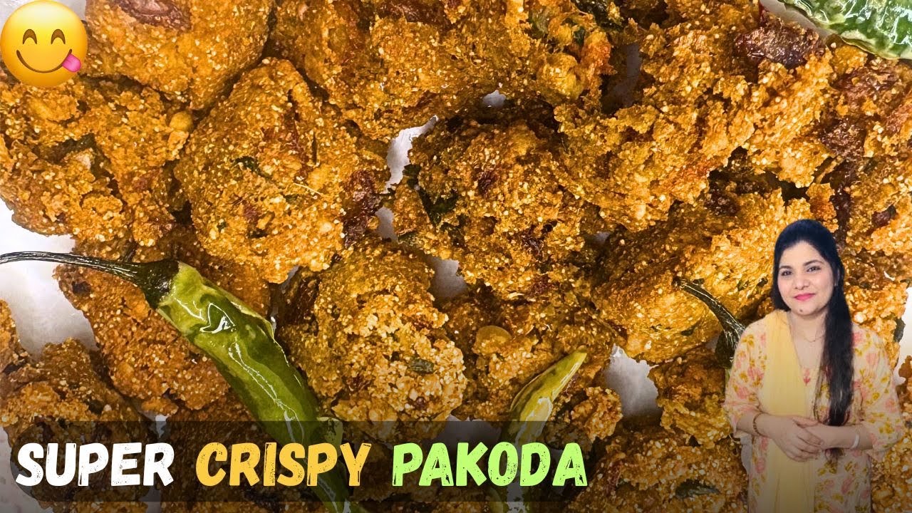 Aaj banaye Super Crispy  Pakode — bilkul garma garam, crunchy aur perfect iftar snack 😍