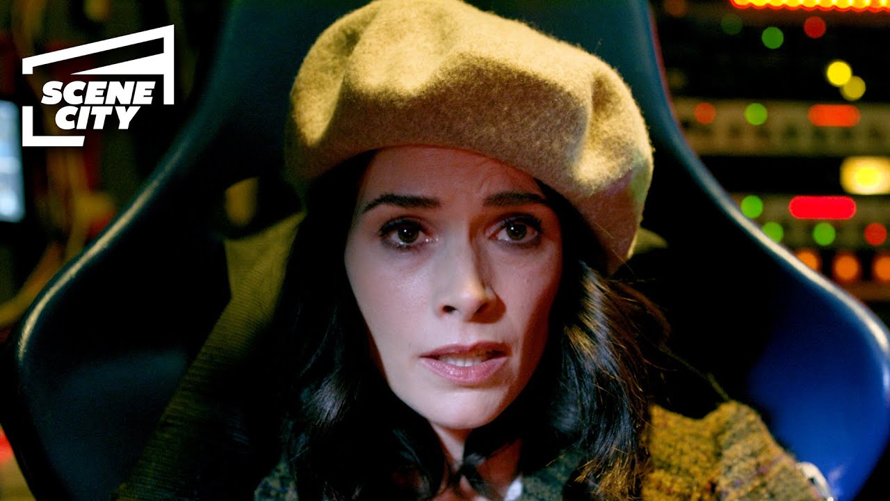 Time Machine's First Travel | Timeless (Malcolm Barrett, Abigail Spencer, Matt Lanter)