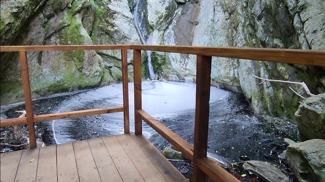 Duiwelsbos Waterfall, Swellendam, Western Cape.