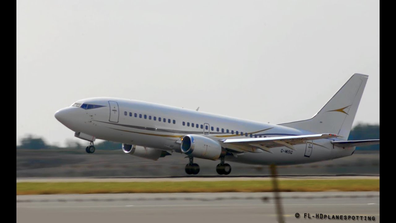Cello Aviation Boeing 737-300 BBJ Takeoff from London-Stansted [STN/EGSS]