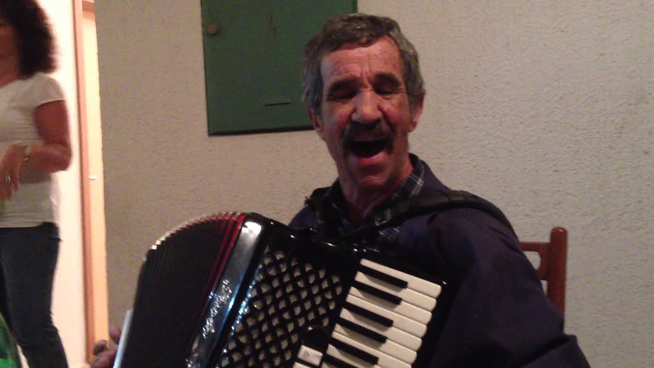 Tone Vitasović-Livi - Nepoznata pjesma (ččč,alo(i looove).).