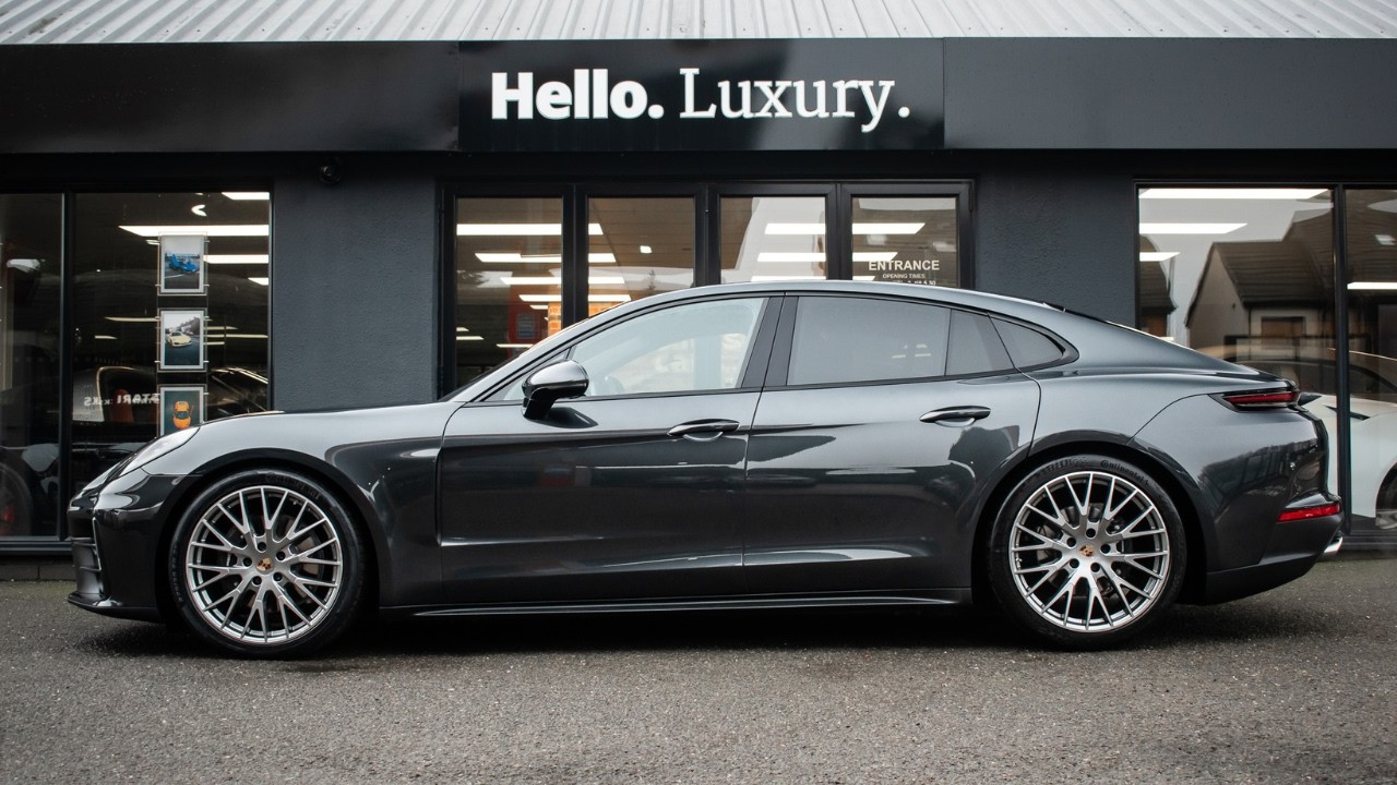 Porsche Panamera 2.9 V6 PDK | HILLMOREN 4K
