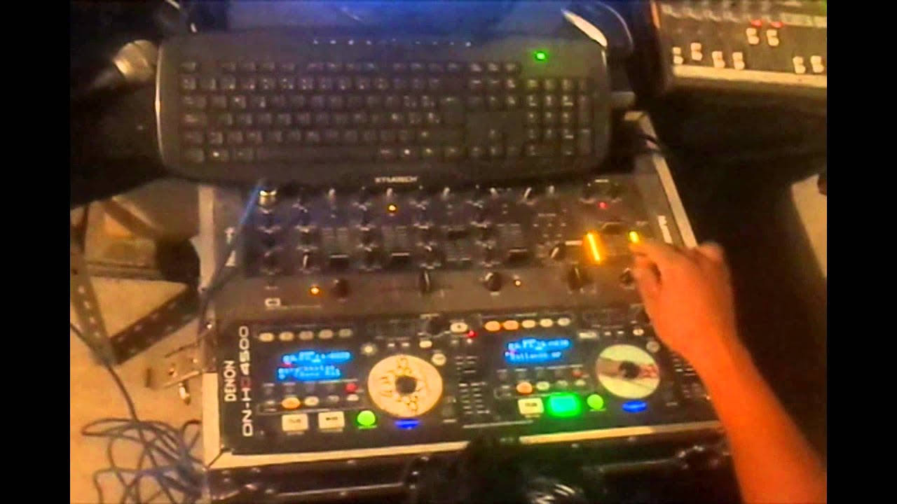 demostracion de la denon HC4500 con tracktor en 4 decks.