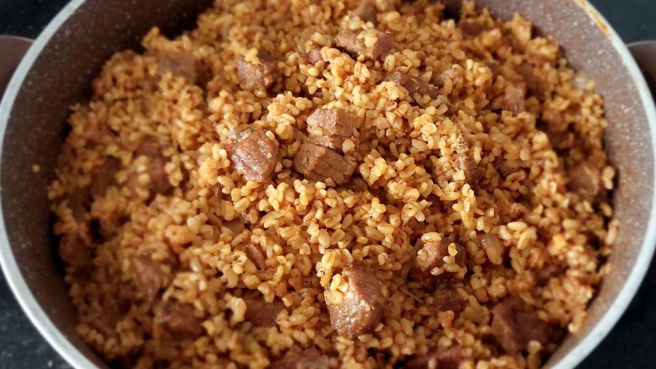 Etli Bulgur Pilavı Tarifi - Etli Bulgur Pilavı Nasıl Yapılır - Bulgur Pilavı Tarifleri