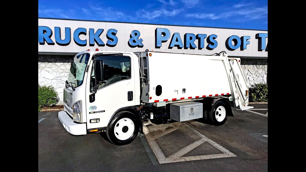 2009 Chevy 5500HD with 8 yd. New Way Rear Loader