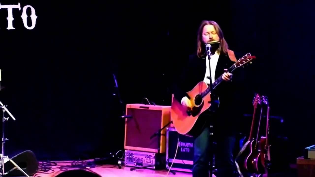 Huojuva Lato - Suomenhevonen  ( Kiteesali 5.10.2016 )