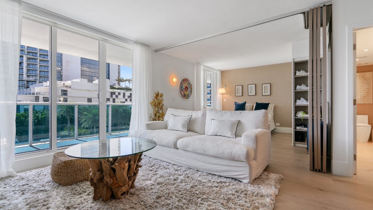 Roney Palace Luxury Condo for sale | Unit 407 | 2301 Collins Ave, Miami Beach, FL 33139