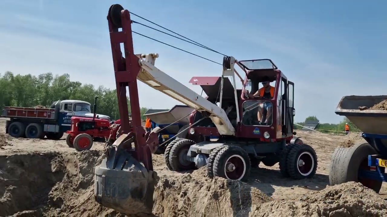 Fuchs 301 Cable excavator