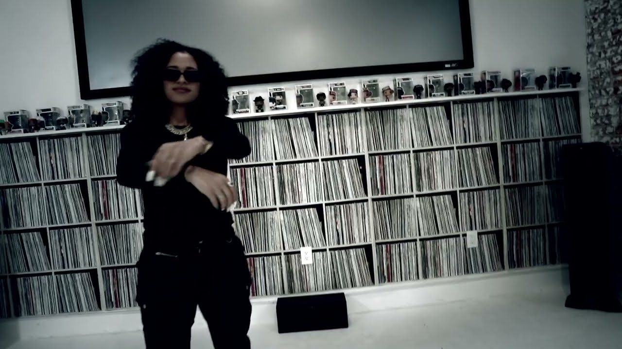 WATER MAFIA  (POPPIN SHIT)..