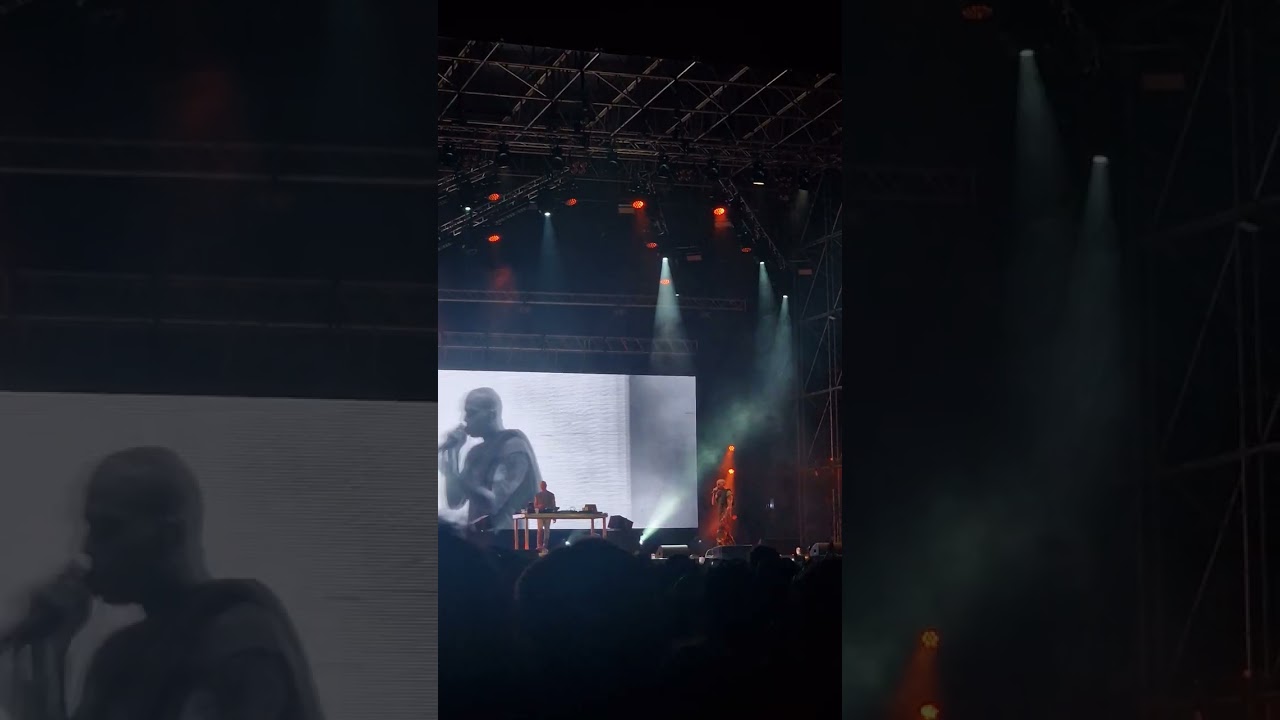 Gemitaiz CANZONE TRISTE Live 2024 QVC the experience