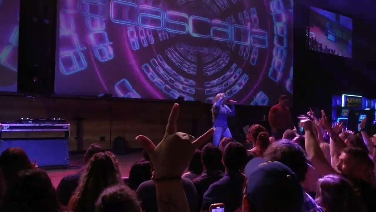 Cascada LIVE - Miracle, Evacuate the Dancefloor - the PIAZZA - 6-13-2024 - Aurora, IL, Chicago