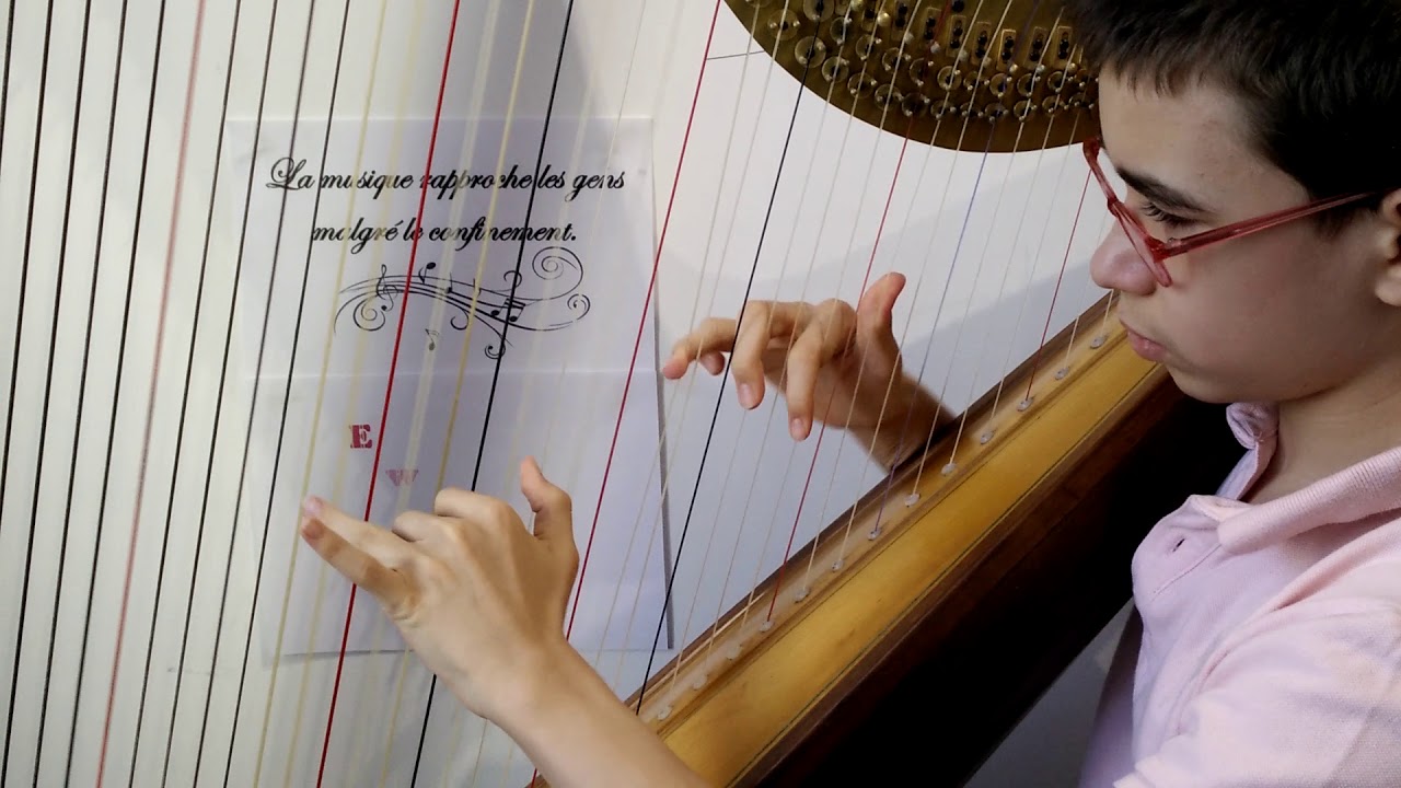 Musique au temps du confinement - Classe de Dominique Lacote - à la harpe, Ewenn