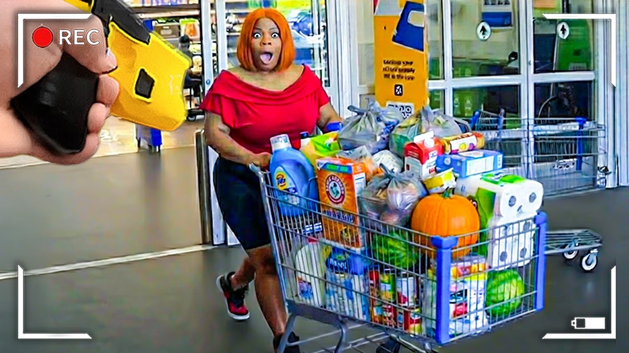 Cops Surprise Catch Shoplifters in the Act Trying to Walk Out