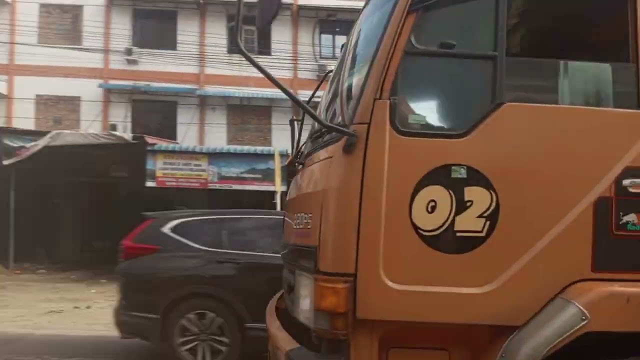 Ada 2 unit kawanku melintas kota sei Rampah 