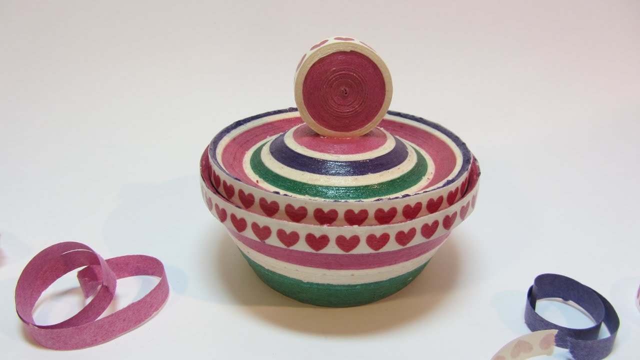 Cómo hacer una caja con serpentinas. Serpentine box.