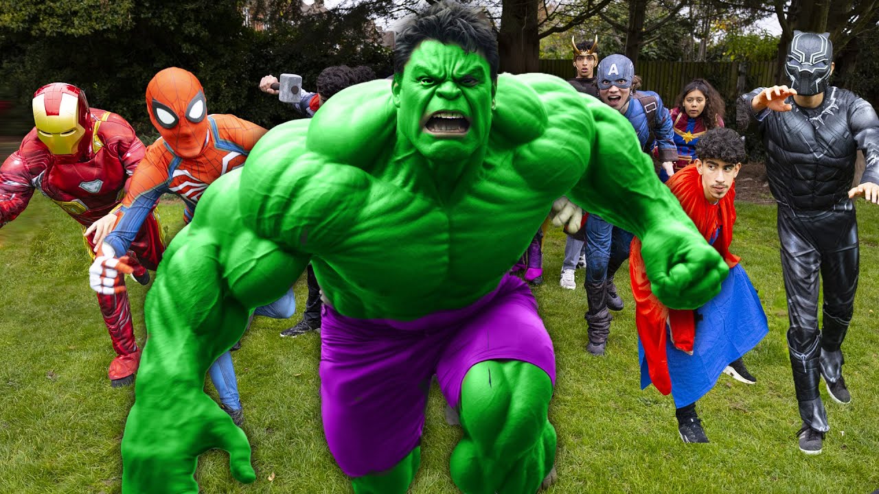 Superheroes VS Super Villains! (With Hulk, SpiderMan, Deadpool and Wolverine!)