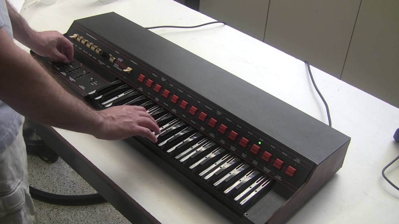 Synthchaser #006 - ARP Pro/DGX Analog Synthesizer Restoration - Part 1/6 - Introduction