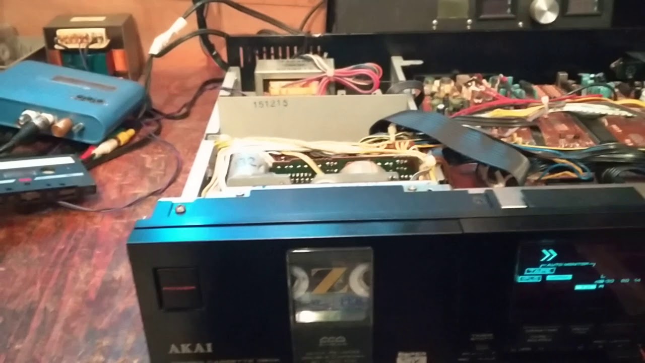 Akai gx-r88