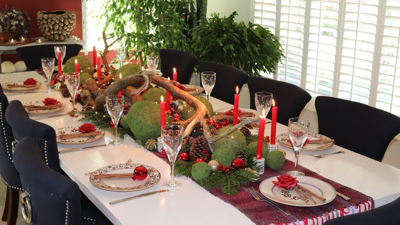 How To Decorate Your Christmas Dinner Table (Lamber de Bie)